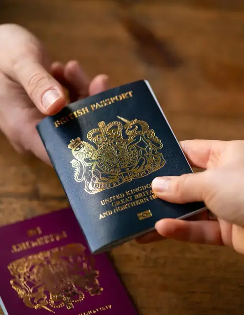 Aplikasi Foto Pasport UK