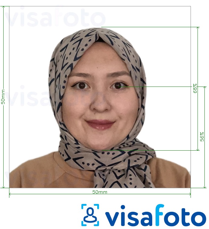 सटीक आकार विनिर्देश के साथ अफगानिस्तान पासपोर्ट 5x5 सेमी (50x50 मिमी) के लिए तस्वीर का उदाहरण